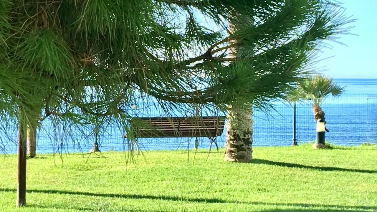 Mi Capricho A17 Beachfront Apartment La Cala De Mijas 0*,